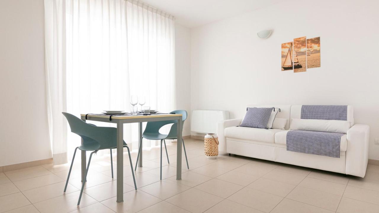 Residenza Excelsior - Bilocali Piano Terra Διαμέρισμα Marina Di Montenero Εξωτερικό φωτογραφία